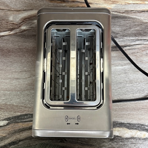 Salton Touch Screen Toaster - Picture 8 of 9